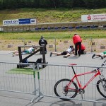Volle Konzentration beim Bike-Biathlon