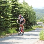 Kampf um den Sieg beim Bike-Biathlon
