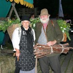 Kräuterfrau und Holzsammler im Erzgebirge
